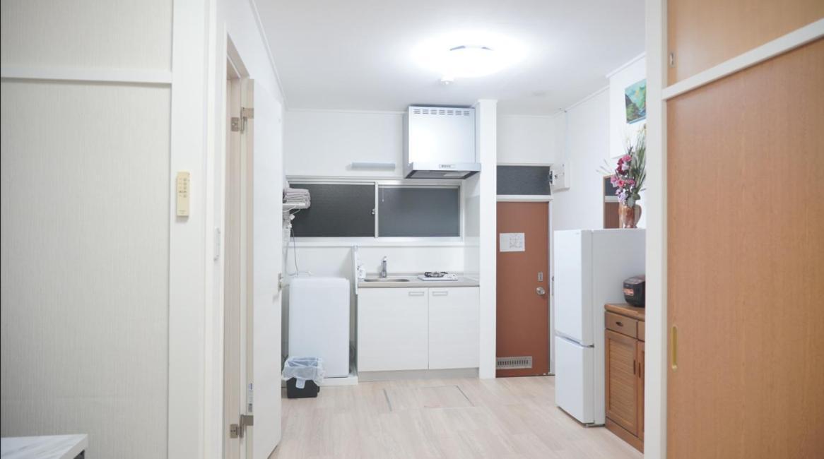 Uhome Tsubame Apartment Präfektur Tokio Exterior foto